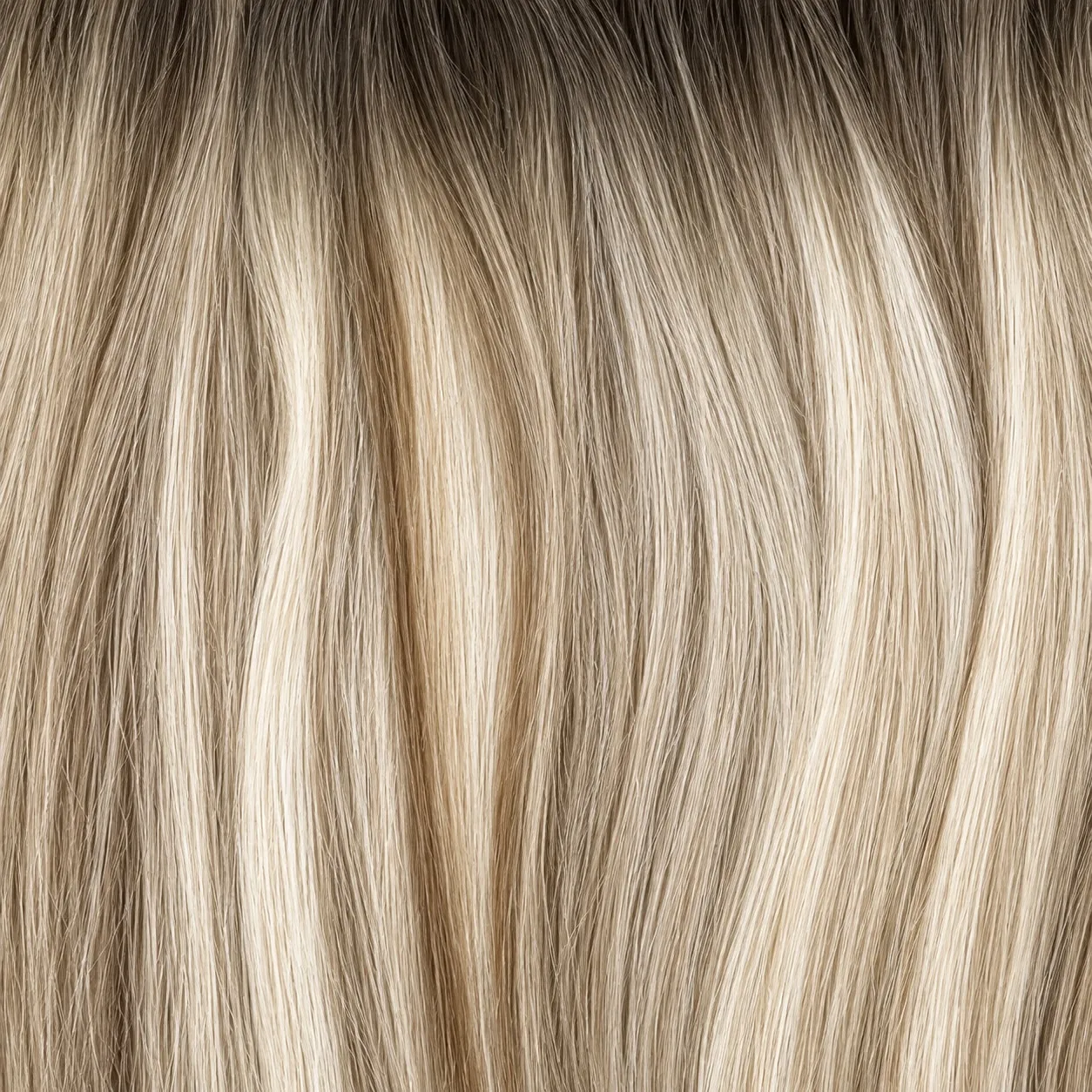 Hårprøve i fargen Balayage C21